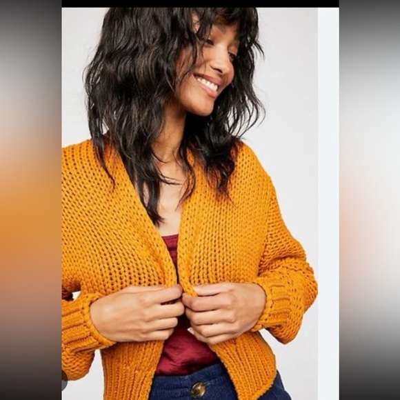 Free People Glow For It Crop Cardigan Sweater
 Size XS
Mustard yellow - Picture 2 of 12
